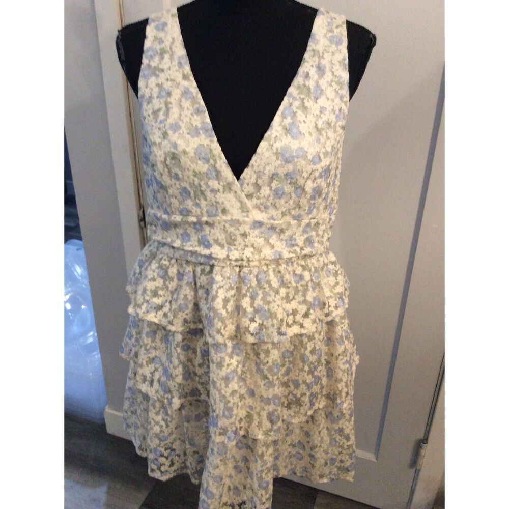 New NWT Altar'd State Tiered Floral Dress V Neck Ruffled XL Women's Lila
